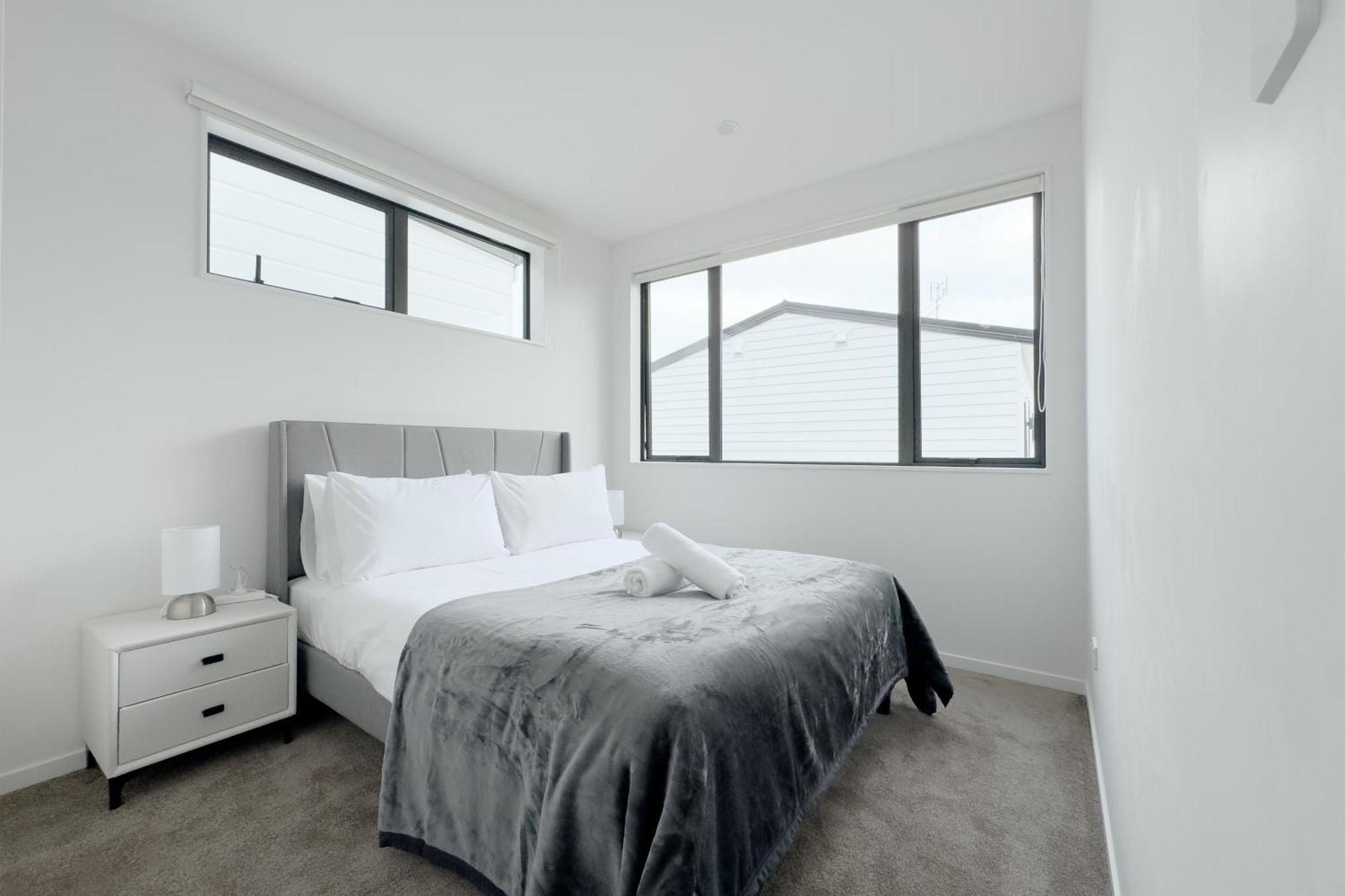 Villa Modern 3-Bds Townhouse In South Auckland Exterior foto